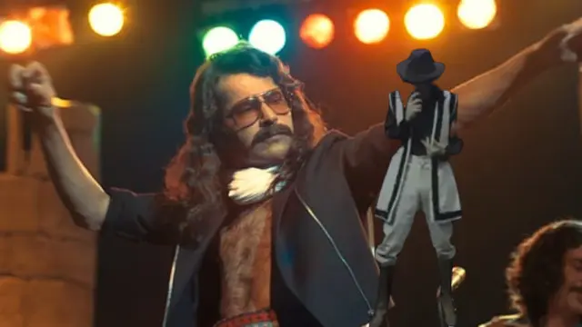 Cem Karaca, Hologram Olarak Konser Verdi [Video]