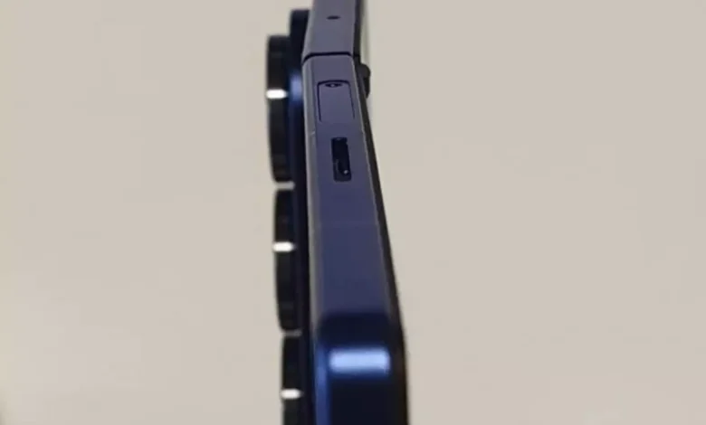 Samsung Galaxy Z Fold7’de Kullanıcıları Çıldırtan Bir Sorun Ortaya Çıktı: Ekran Tamamen Açılmıyor!